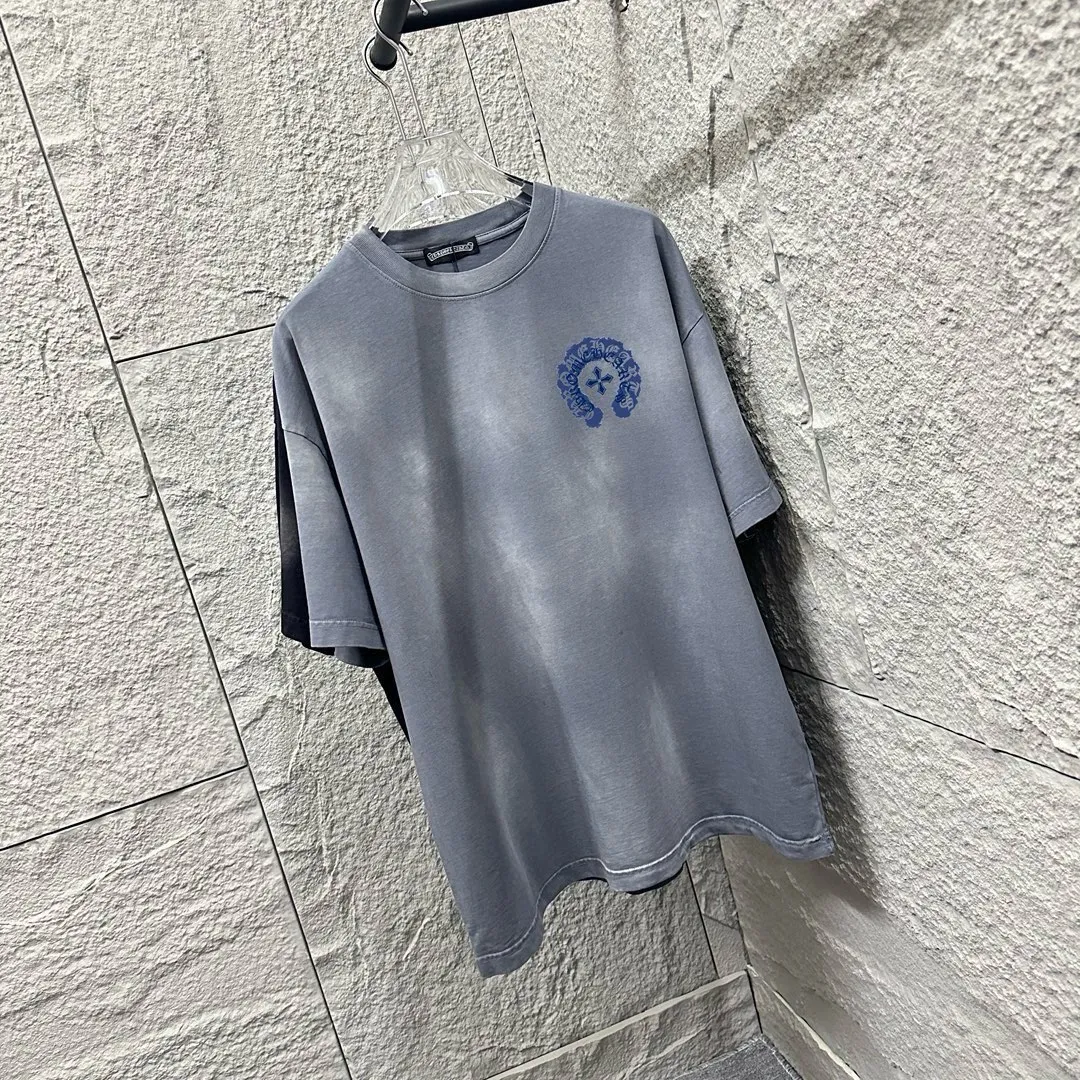 🅿️190 CH Crow Heart 2025 Summer New Style Heavy pickling with gradient distressing Chest logo Horseshoe print Customized fabric Short-sleeved T-shirt Unisex Size: S M L